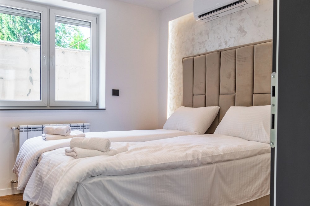 Lepenička Luxe Premium Apartments — 4-Star Luxury Hotel in Sarajevo, Bosnia and Herzegovina