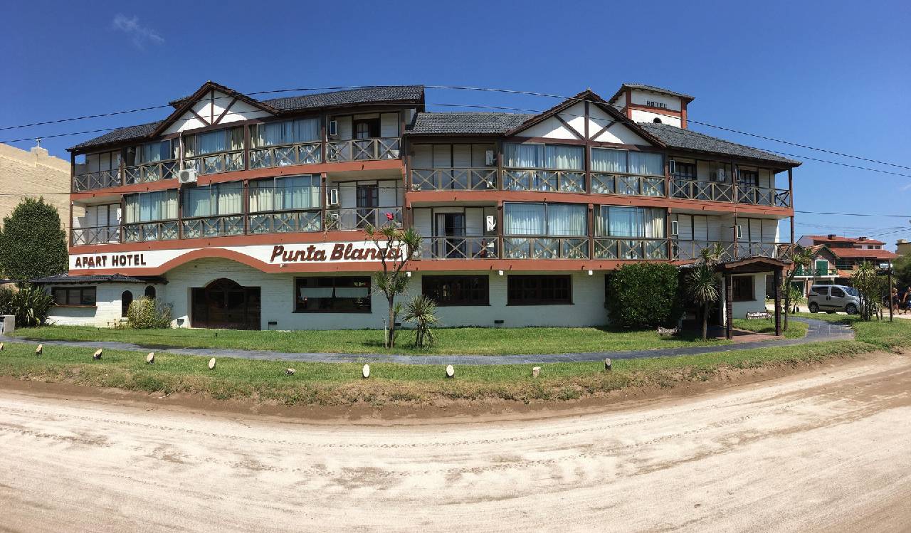 Apart Hotel Punta Blanca in San Bernardo, Argentina