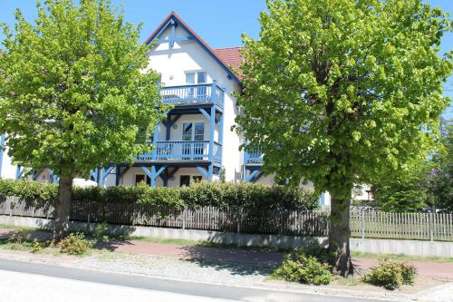 Haus Quisisana — 4-Star Luxury Hotel in Seeheilbad Graal-Mueritz, Germany
