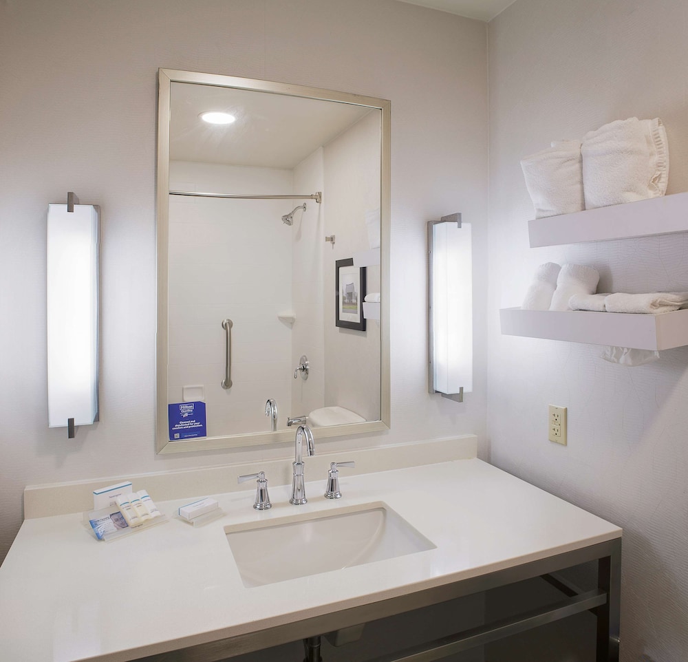 Hilton Garden Inn Bentonville Rogers - photo 20
