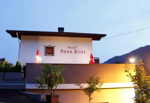 Haus Tirol Appartements — 4-Star Luxury Hotel in Ried Im Oberinntal, Austria