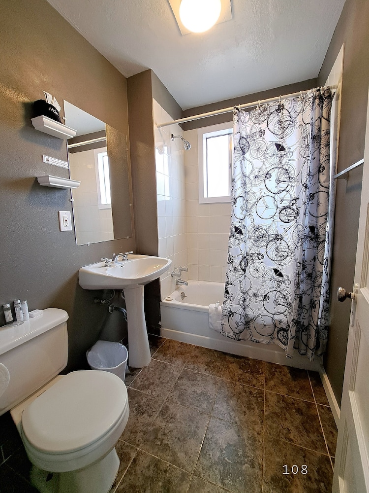 Buffalo Lodge Bicycle Resort - photo 133