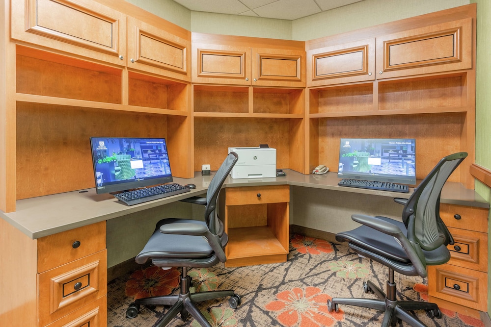 Hilton Garden Inn Chicago Tinley Park - photo 41