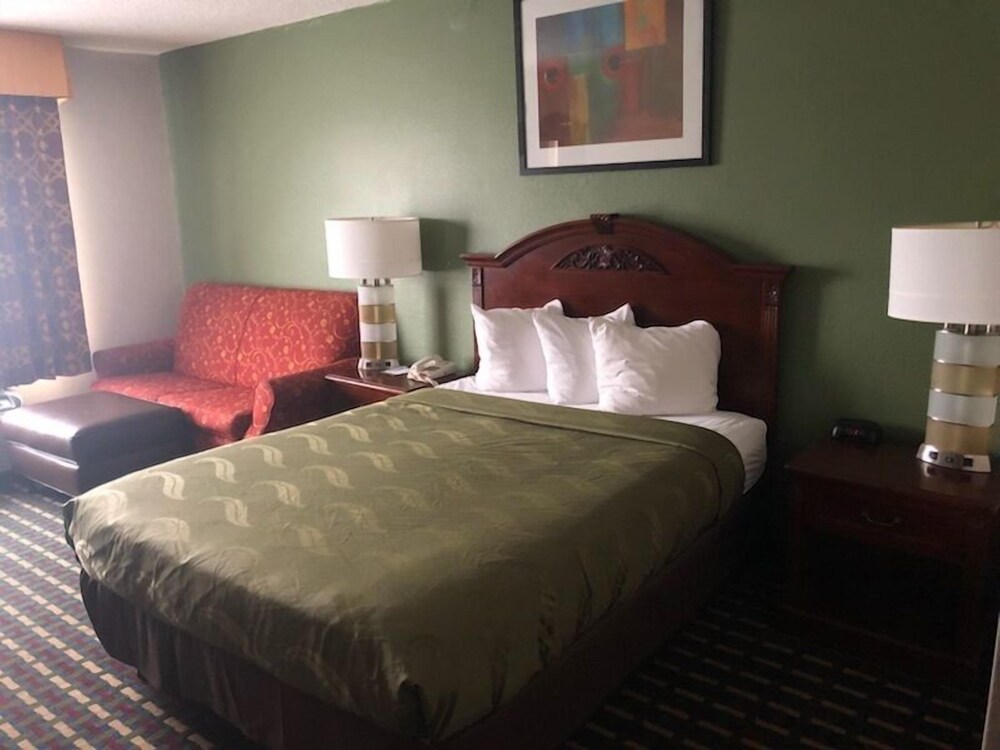 Quality Inn Homewood Birmingham I 65 - photo 19