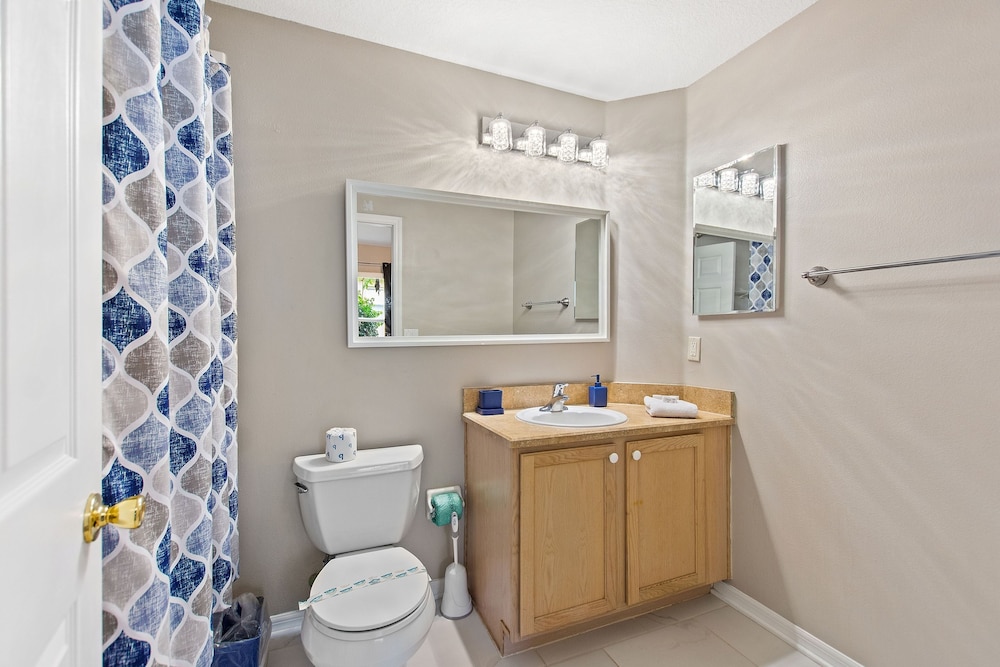 Ride Away At Solana Resort By Shine Villas 062 4 Bedroom Villa Davenport - photo 17