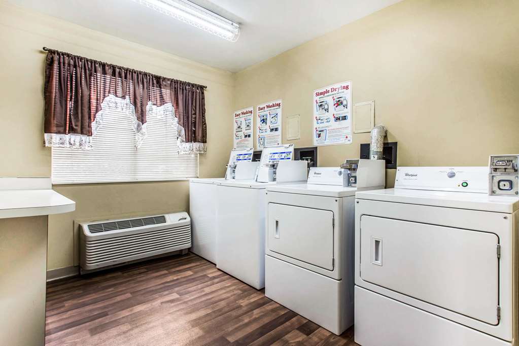 MainStay Suites Greenville Airport - photo 29