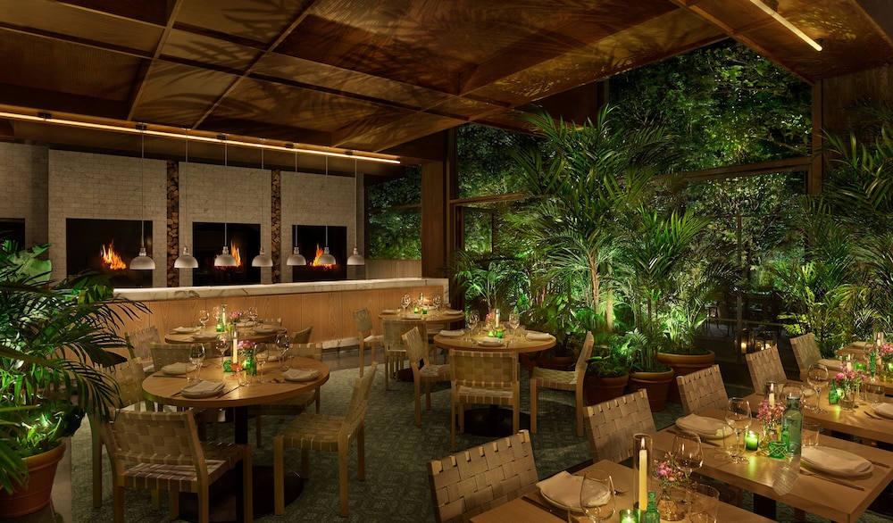 PUBLIC an Ian Schrager hotel - photo 32