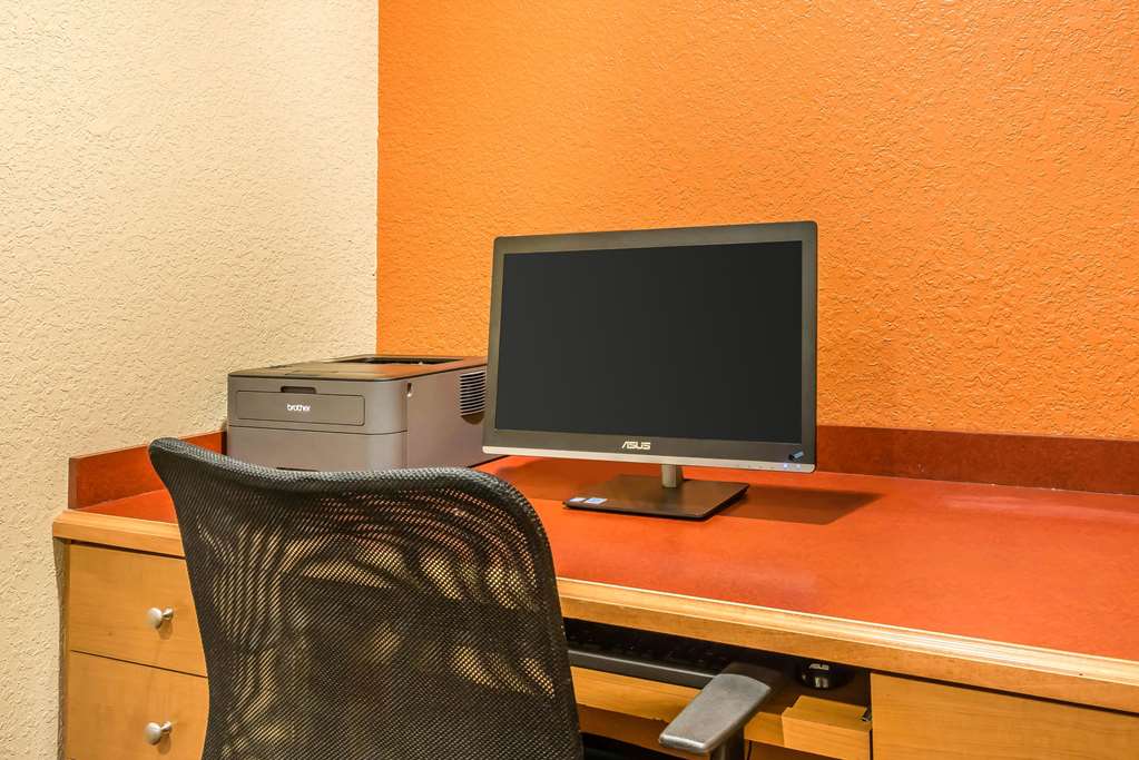 Sleep Inn and Suites Ocala Belleview - photo 33
