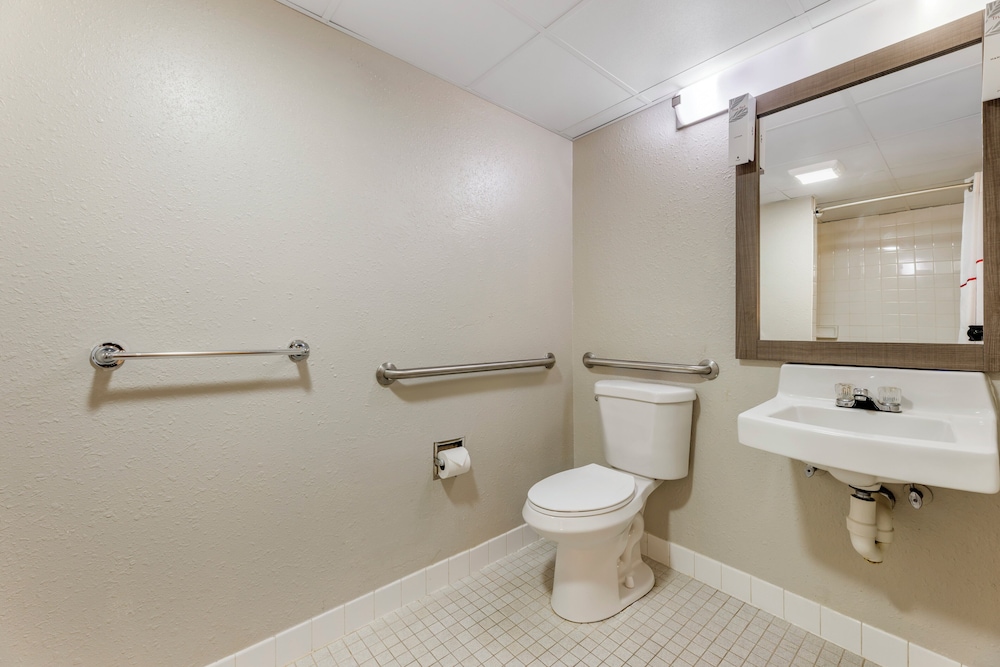 Red Roof Inn Bourbonnais - photo 19