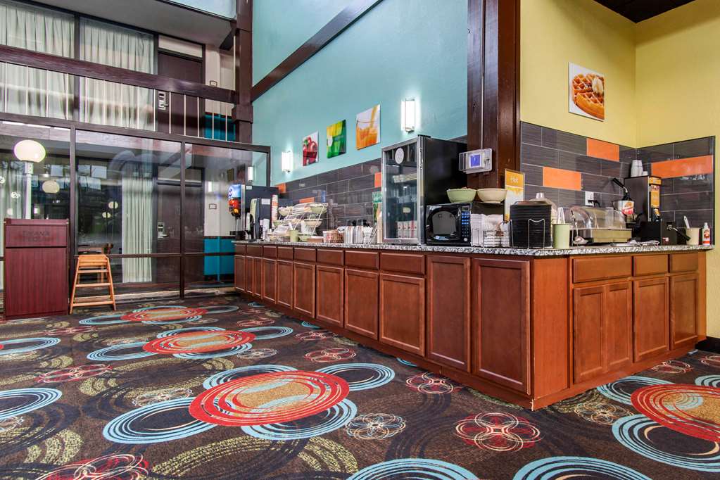 Quality Inn Arkansas City North - photo 28