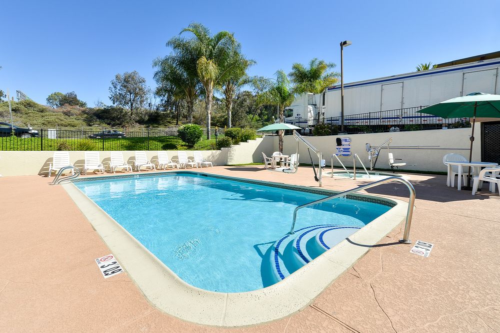 Rodeway Inn & Suites El Cajon San Diego East - photo 52