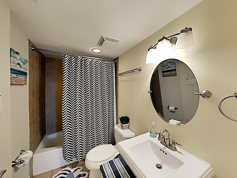 Regency Towers by Southern Vacation Rentals - photo 291