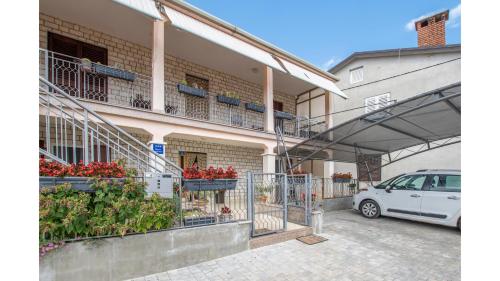 Apartment Erin by Rent Istria — 4-Star Luxury Hotel in Umag, Croatia