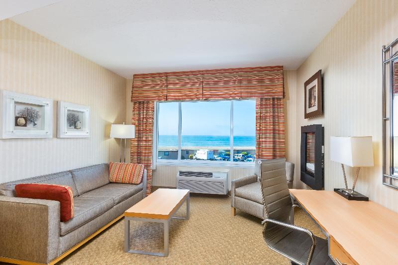 Fairfield Inn & Suites San Francisco Pacifica - photo 36