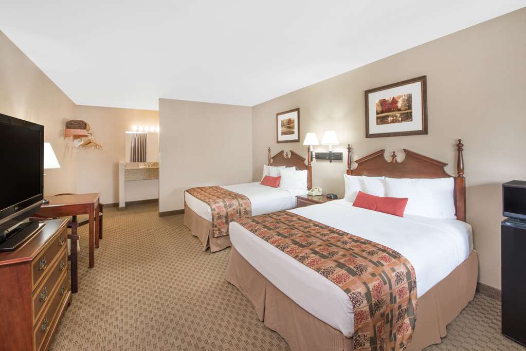 Days Inn by Wyndham Show Low - photo 12