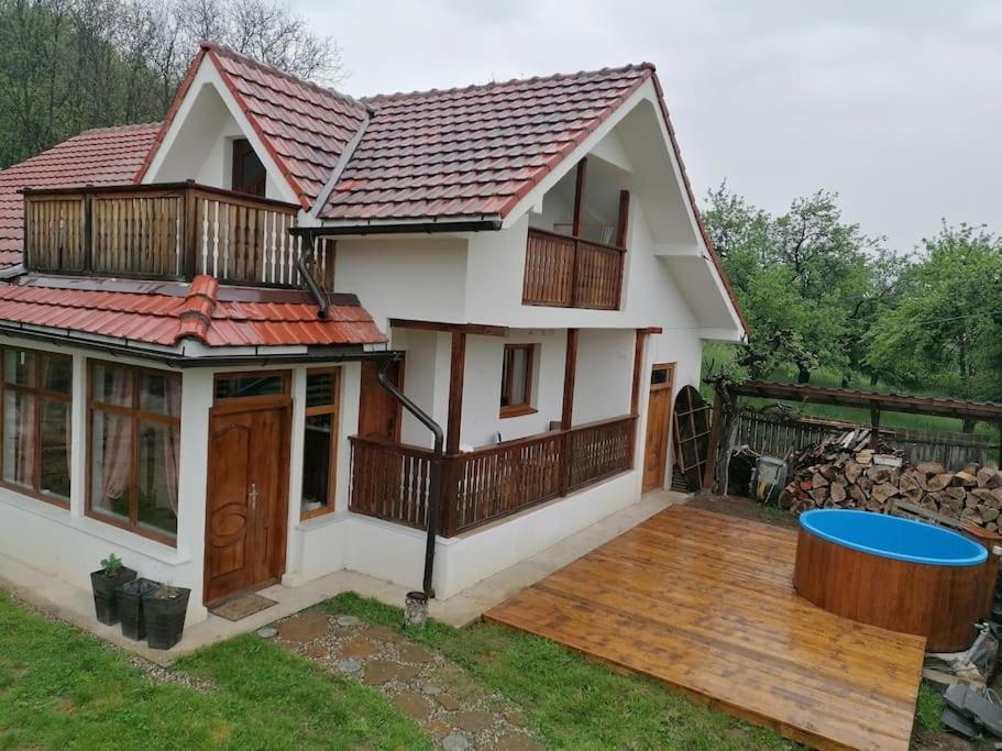 CasAndi - last minute hotel in Ciresu