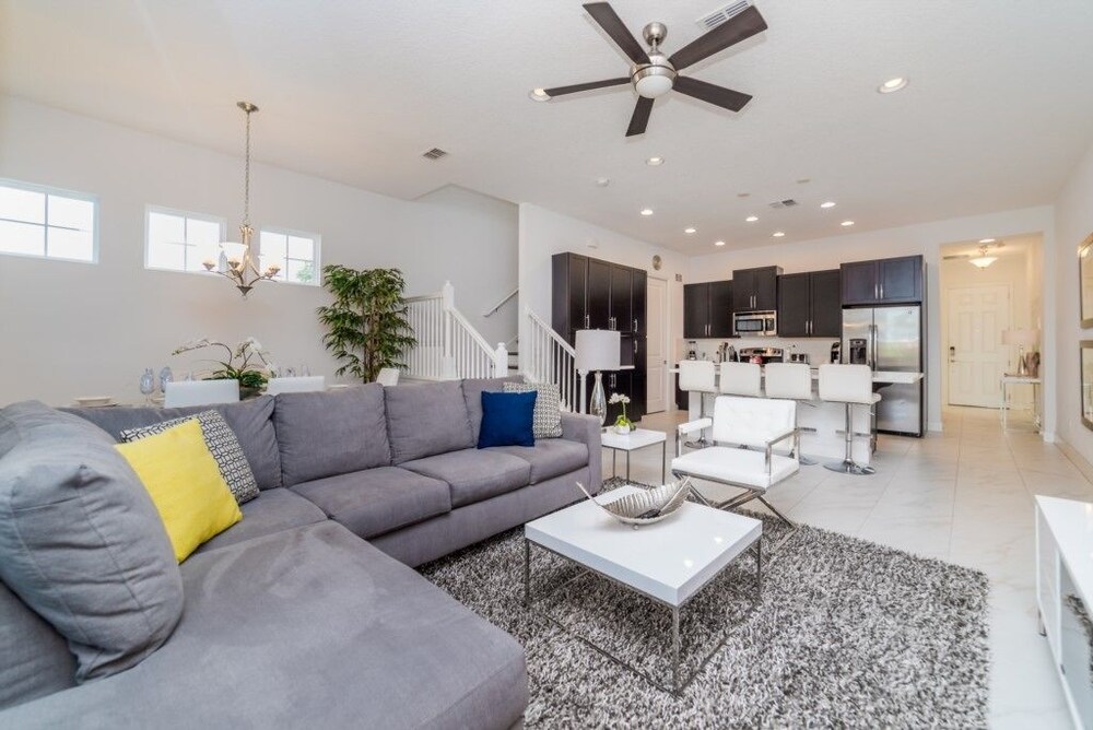 5 Bedroom 55 Bathroom Festival Resort 446 Cp in Davenport, United States