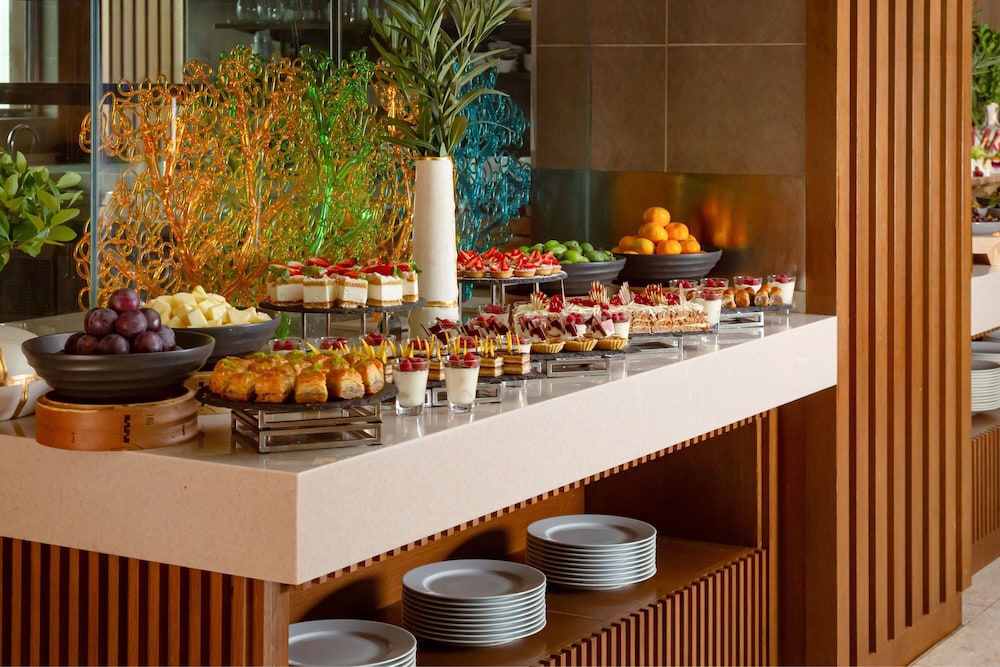 מזון ומשקאות