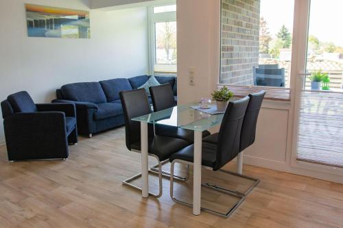 Haus Strandburg Sonnenblick — 4-Star Luxury Hotel in Dahme, Germany