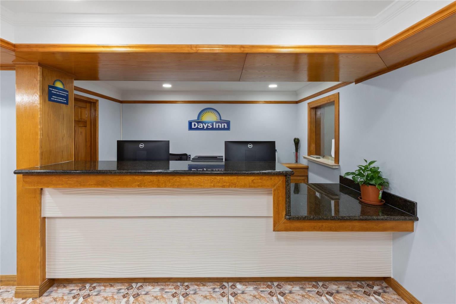 Days Inn by Wyndham Slidell - photo 6