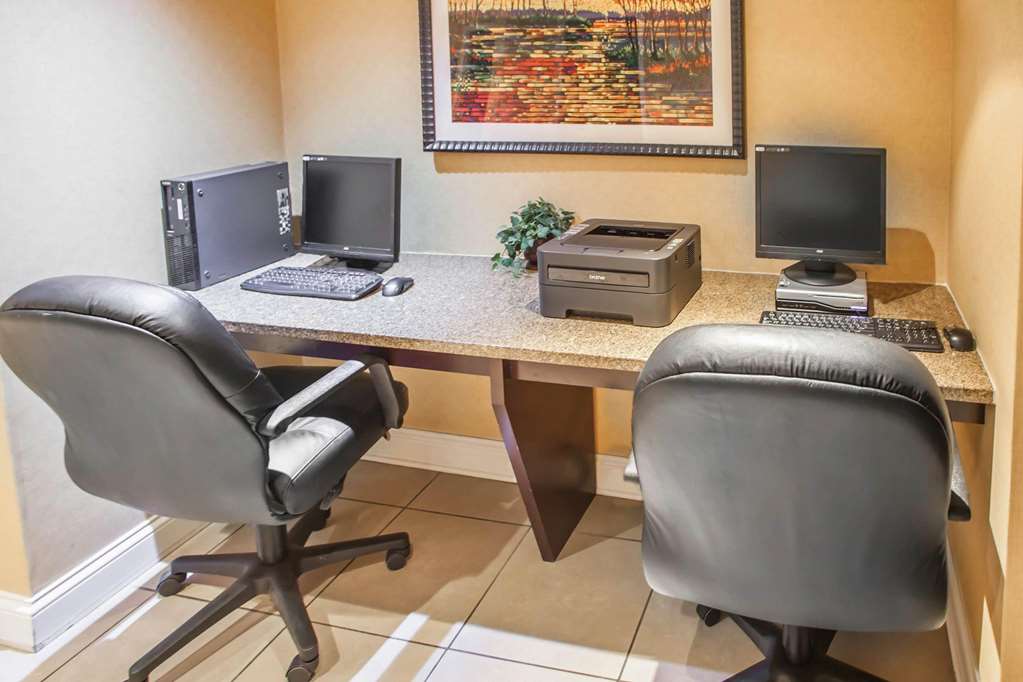 Quality Inn and Suites St Charles West Chicago - photo 24