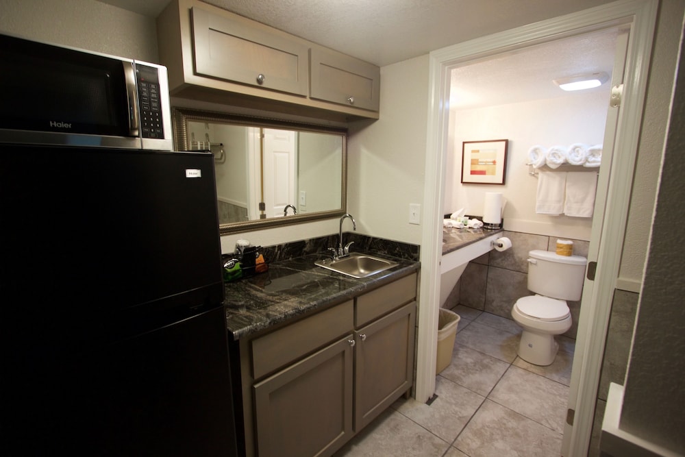 At Home Inn & Suites - photo 45