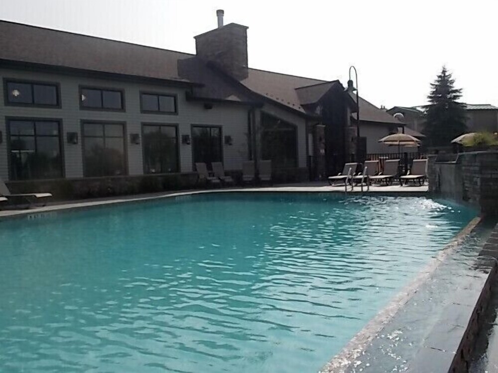 Fairway Suites at Peekn Peak - photo 25