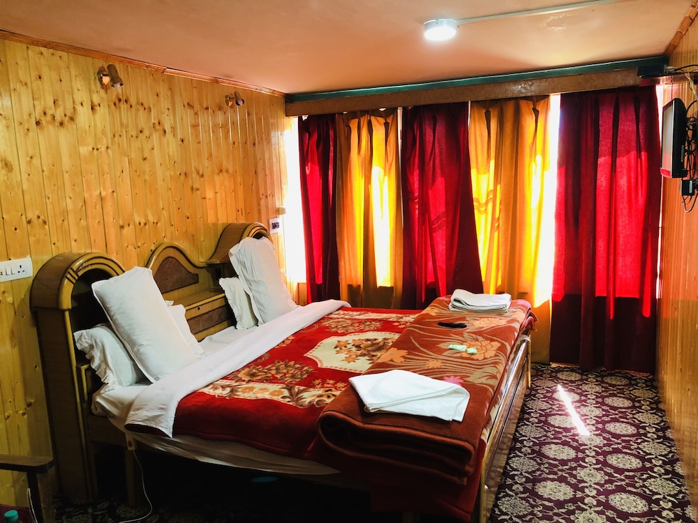 Hotel Glacier Heights — Srinagar — photo 4