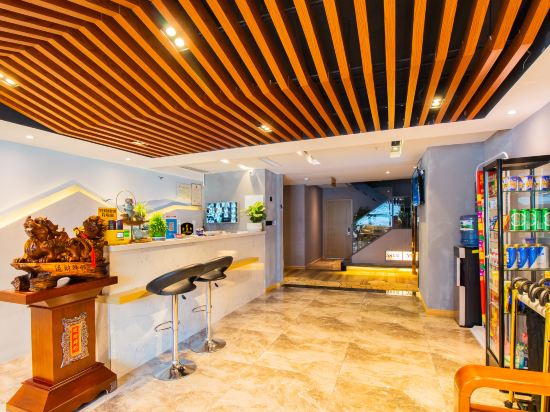 Weiyate Hotel - last minute hotel in Guiyang