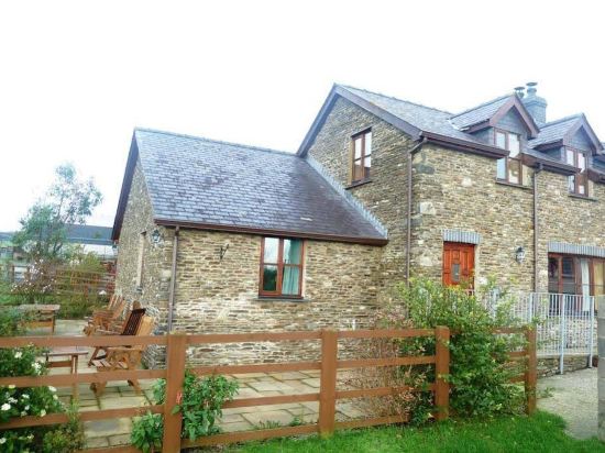 Gwarffynnon in Lampeter, United Kingdom