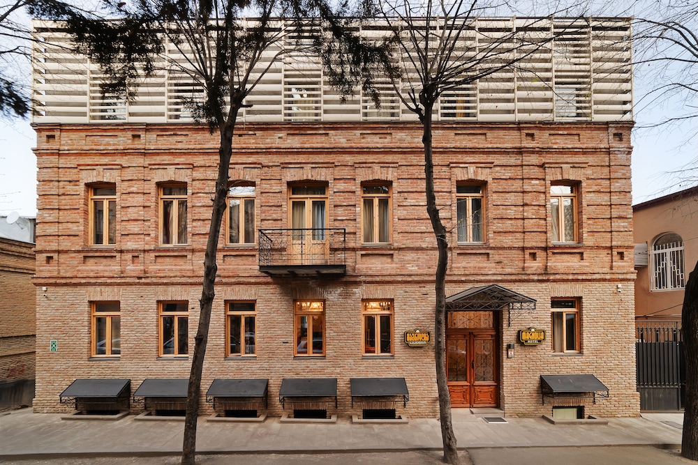 Magnolia - last minute hotel in Tbilisi