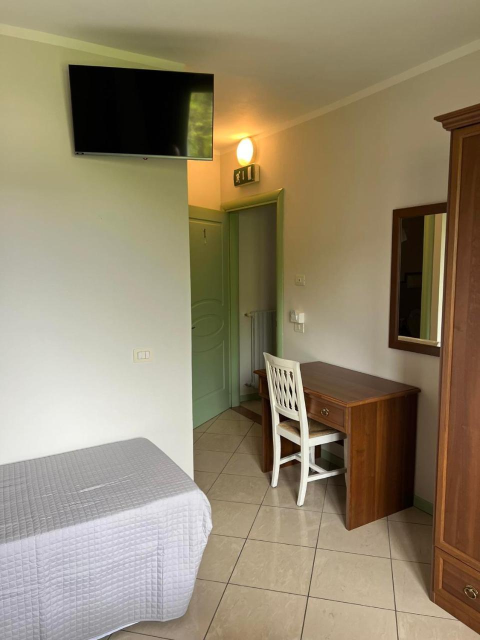 Affittacamere In Franciacorta La Pulcinella — hotel in Paratico