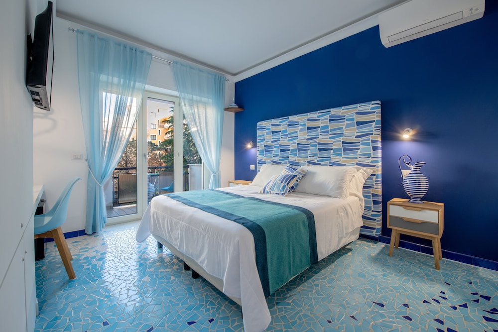 Aquae Romanae Piazza Lauro in Sorrento, Italy