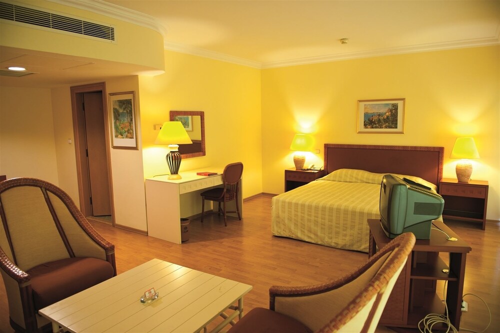 Presa Di Finica Hotel and Suites — Antalya — photo 4