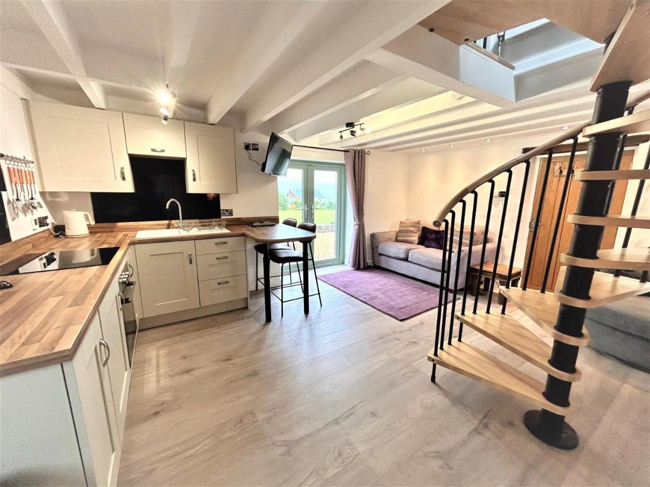 1 Bed in Narberth 72863 — hotel in Whitland