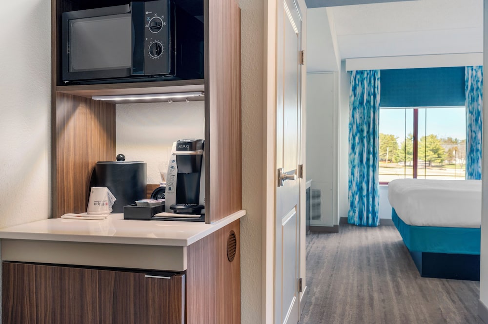 Hilton Garden Inn Wisconsin Dells - photo 42