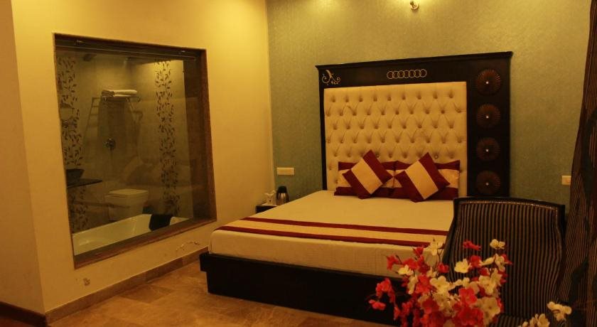 Hotel Kanak - carbon neutral hotel in Abu