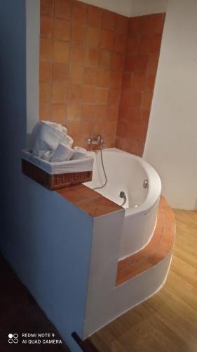 Chez Rachel — hotel in La Bastide-Des-Jourdans
