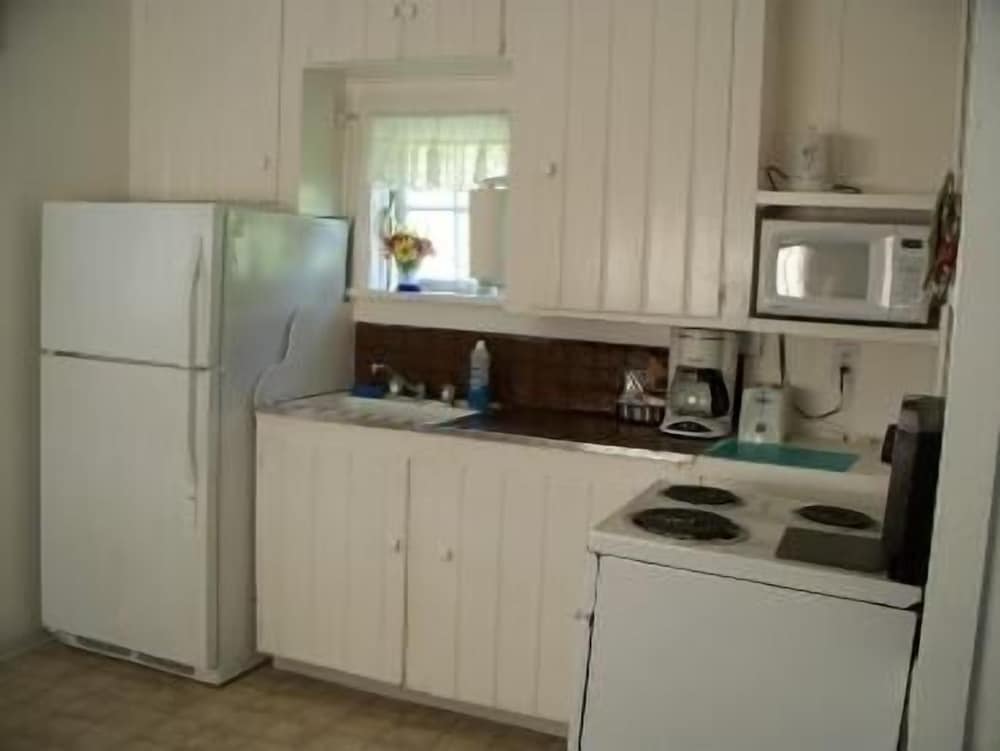 Valley View Motel - photo 11