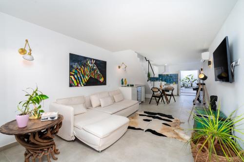 Casa Baco Cozy House City Center — 4-Star Luxury Hotel in Lagoa, Portugal