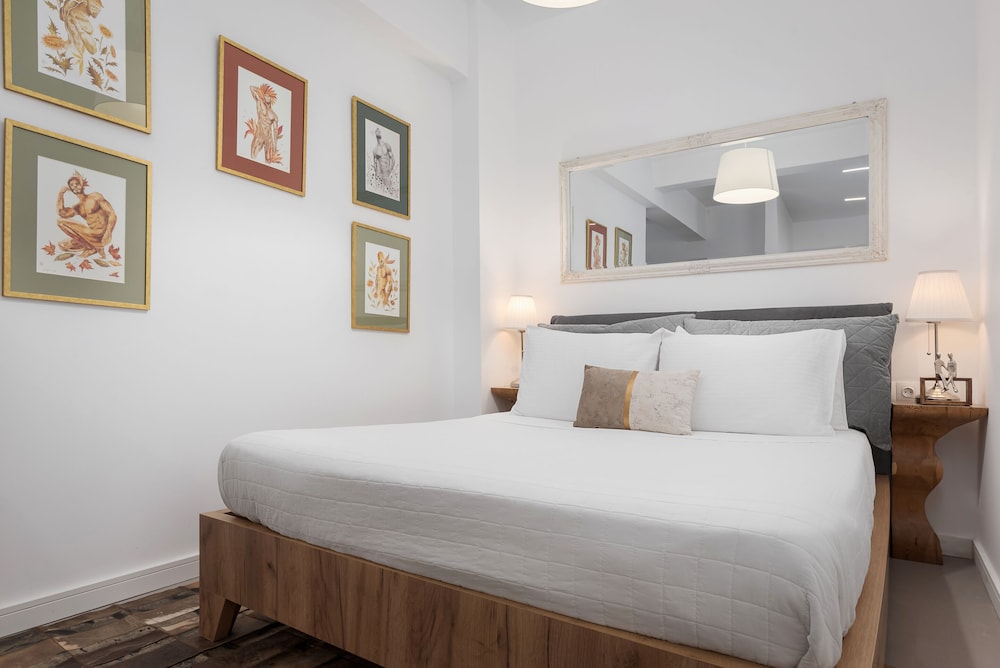 Olympian Zeus Residences — 4-Star Luxury Hotel in Athens, Greece