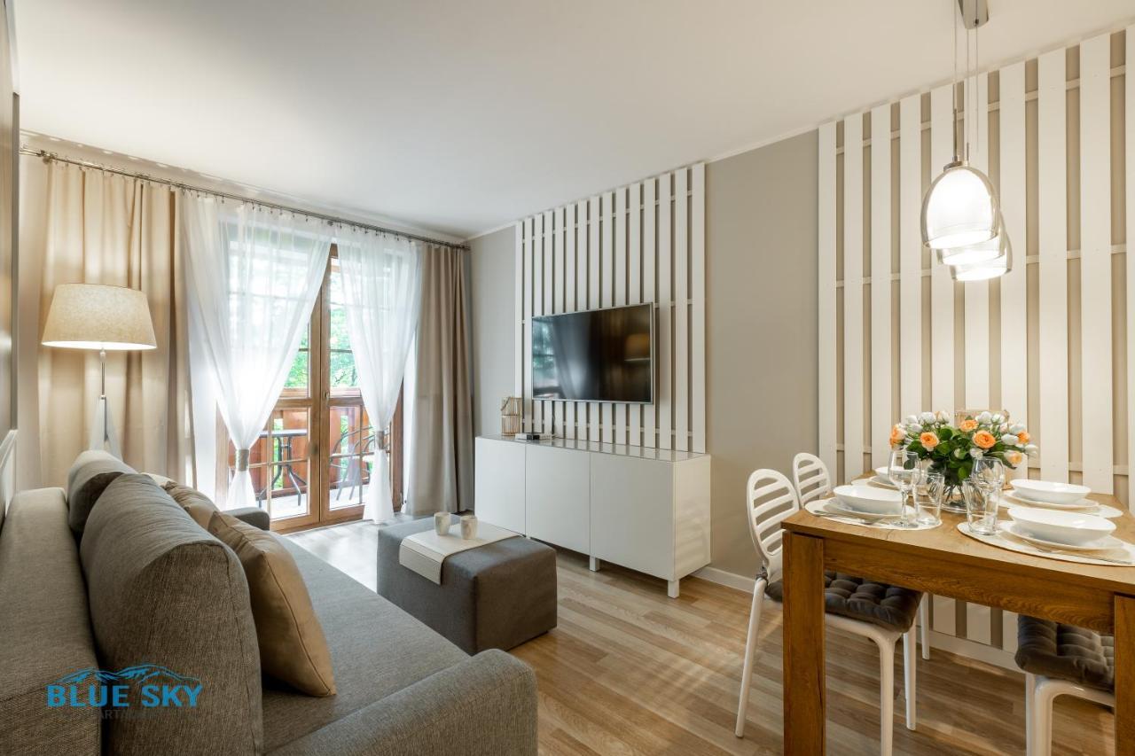 Apartamenty BlueSky Przemysłowa w spokojnej zielonej okolicy blisko dworca PKP i sklepów — 4-Star Luxury Hotel in Karpacz, Poland