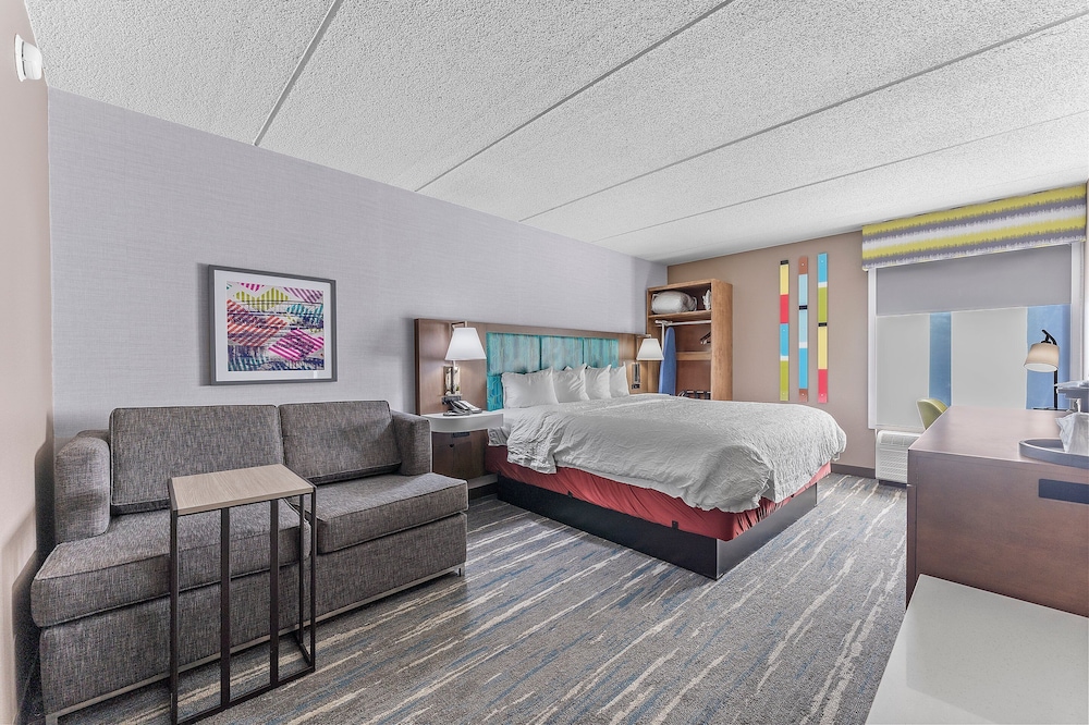 Hampton Inn Cleveland Westlake - photo 12