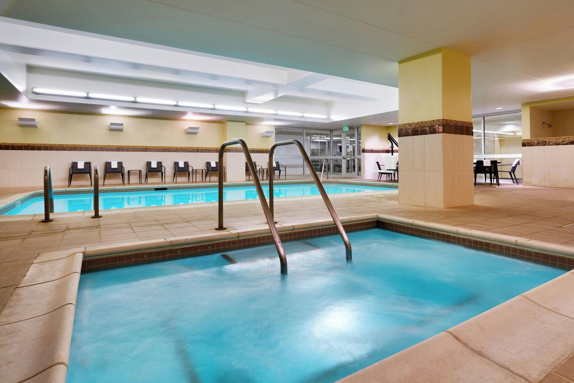 Courtyard by Marriott Lincoln Downtown - photo 7