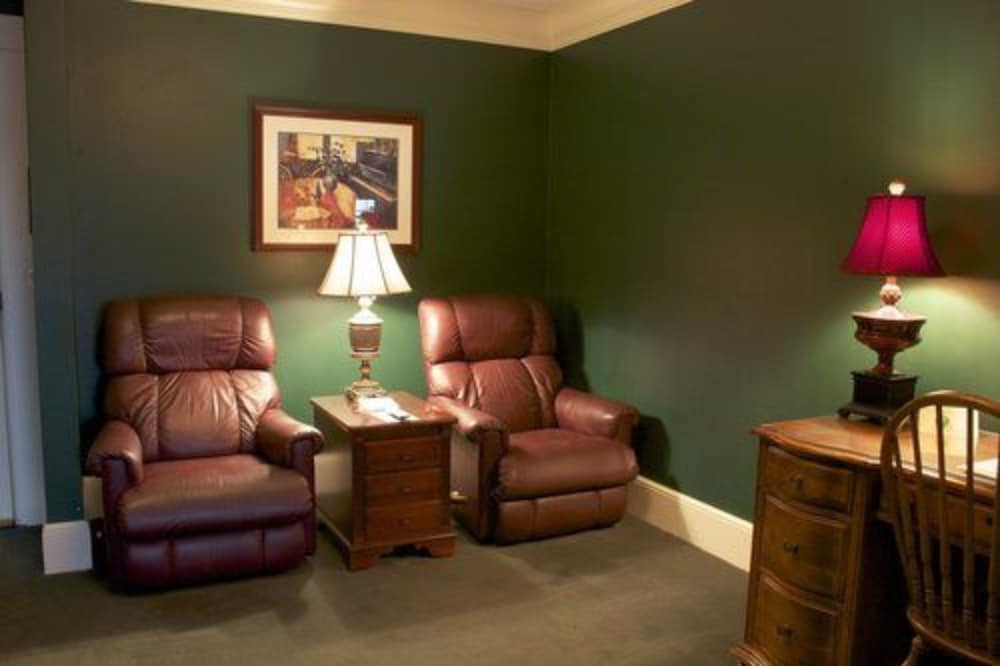 St. Brendan's Inn - photo 36