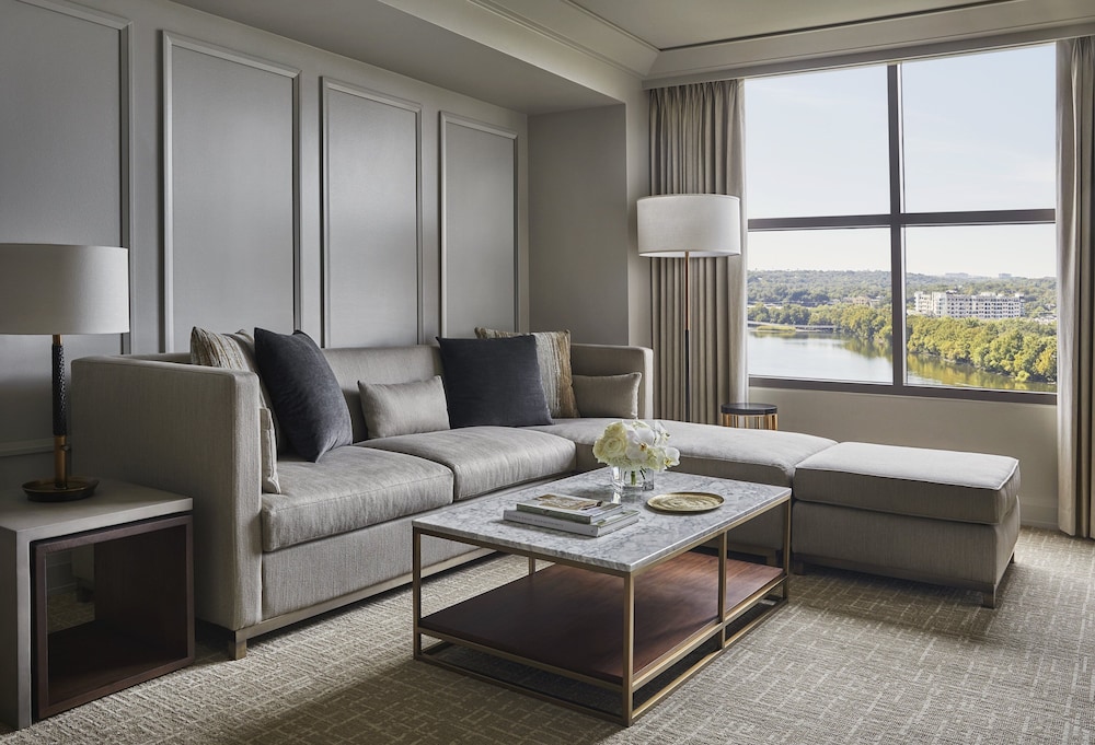 Four Seasons Hotel Austin - photo 152