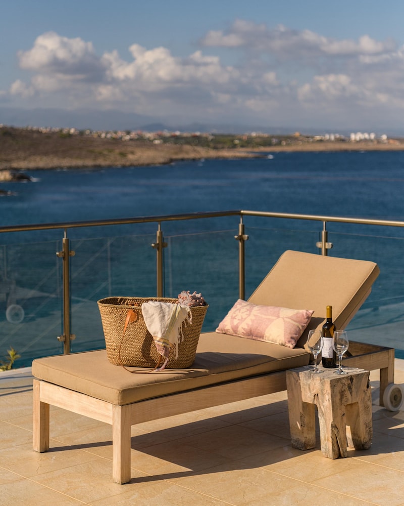Villa Anton by Cura Villas Collection — 4-Star Luxury Hotel in Chania, Greece