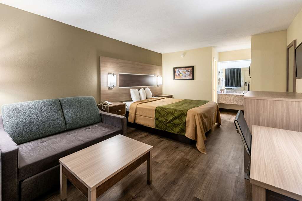 Econo Lodge Vicksburg - photo 15