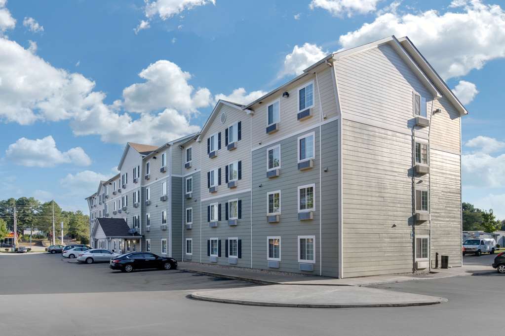 Suburban Studios Huntsville University Area - photo 4