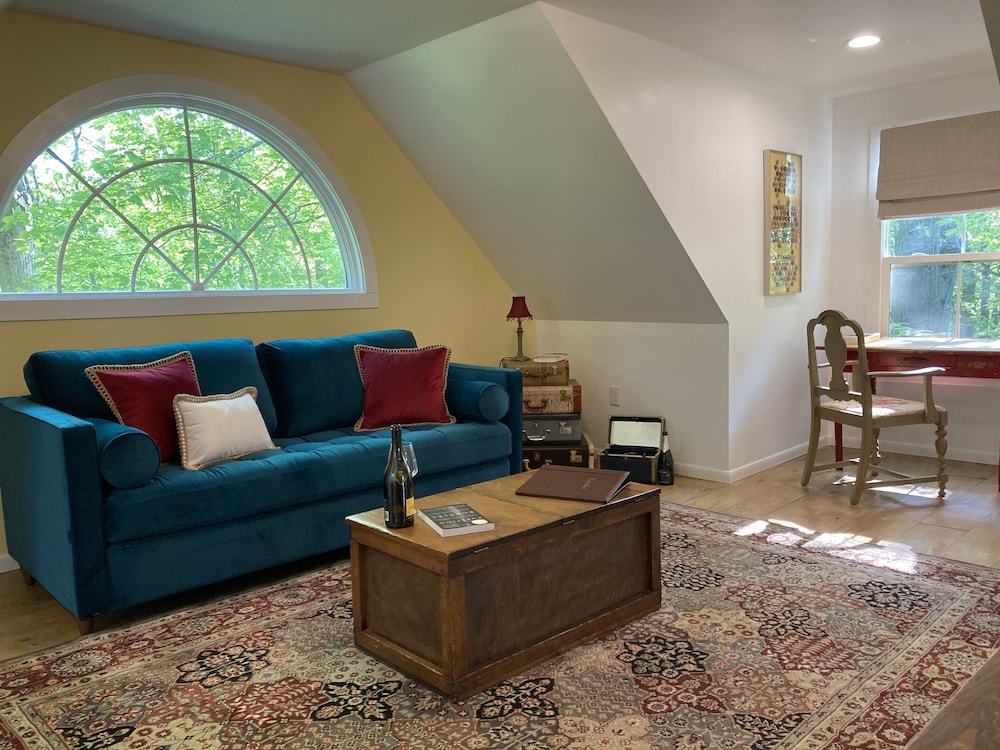 Vintage Inn at Veritas Estate - photo 7